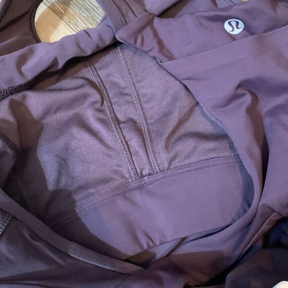Lululemon Tank with Built in Bra - Picture 4 of 4